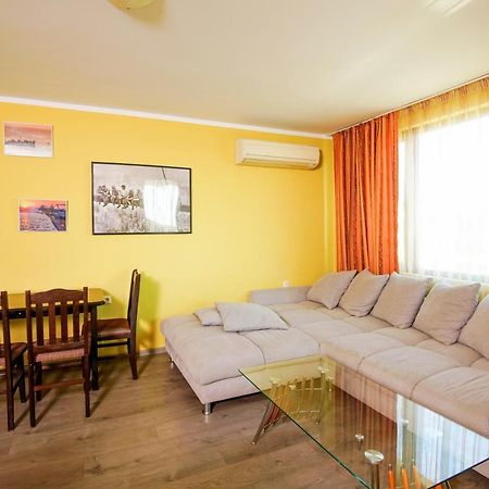 Evi Apartments 2 Pomorie Exterior photo