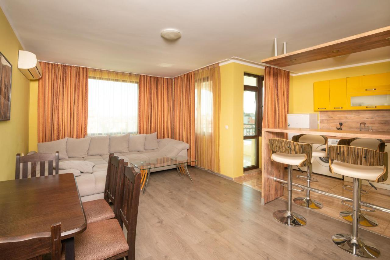 Evi Apartments 2 Pomorie Exterior photo